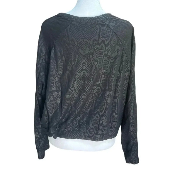 Terez black foil snake print crop top - Picture 2 of 3